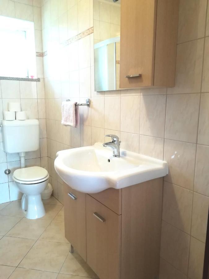 Apartment Toncic Benazici Bagian luar foto